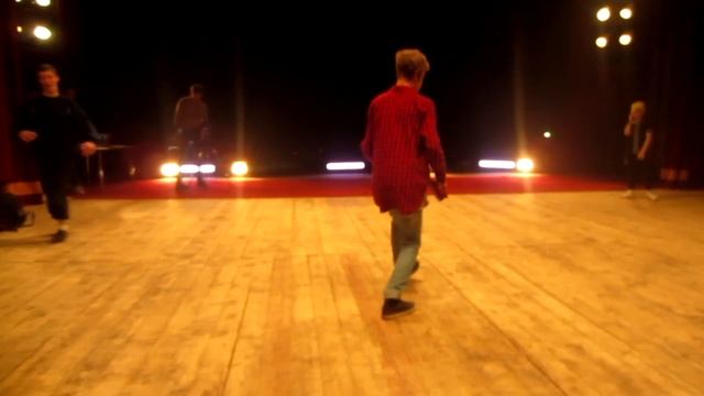 Радомир vs Диана vs Владимир vs Шахматист - King Of The Dance 2017 смотреть онлайн