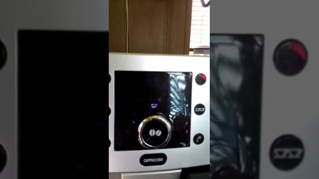 как сделать капучино или кофе на кофемашине Делонги 5500 (Delongi 5500) смотреть онлайн