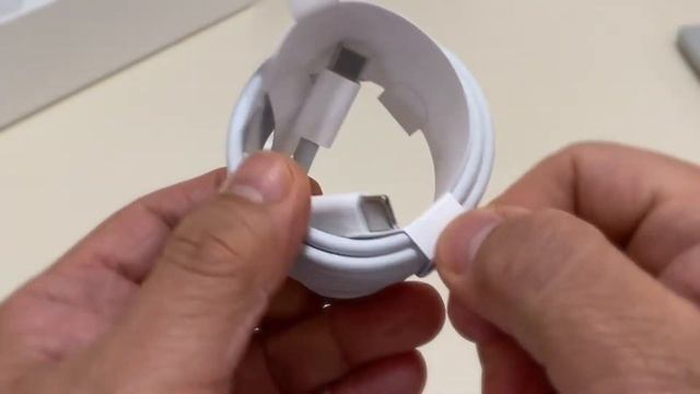 New Apple MacBook Air with Apple M1 Chip 13 inch, 8GB RAM, 512GB SSD смотреть онлайн