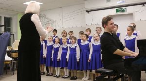 Русская народная песня «А я по лугу», обр. Ю. Слонова