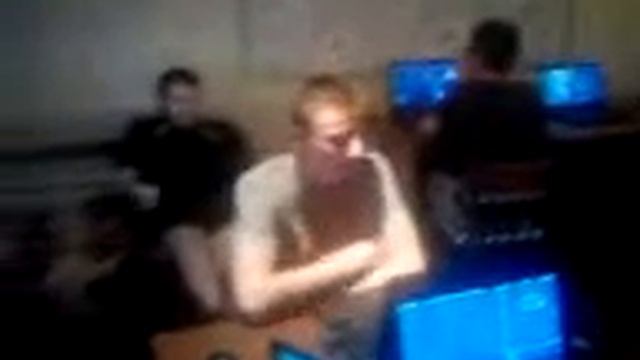 когда собрались по играть в доту в общаге! (pillbox in a hostel) смотреть онлайн