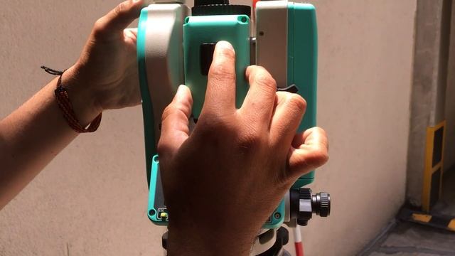 Video 7/17 Nikon total Station NPL-322+5" смотреть онлайн