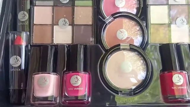 Большая распаковка , чемодан косметики смотреть онлайн