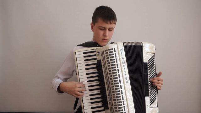 Ф. Шуберт "Лендлер" исп. Асташев Рома смотреть онлайн