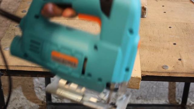 ✔️ " Как правильно резать болгаркой дерево" ? ? 100% СМОРЕТЬ ДО КОНЦА! смотреть онлайн