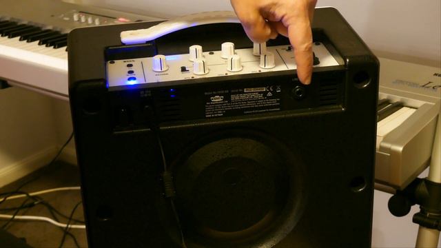 The superbly-designed VOX VX50KB KEYBOARD AMP. Nice! смотреть онлайн
