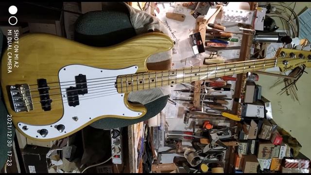Бас гитара Fender precision bass 70 ASh смотреть онлайн