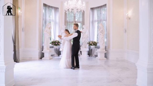 The Blue Danube Waltz - Strauss ? Wedding Dance ONLINE | First Dance Choreography смотреть онлайн