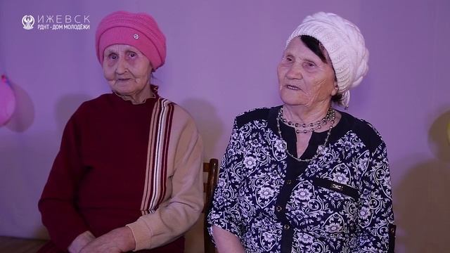 Застольная песня во время обряда Сӥзьыл пӧртмаськон. Селтинский район. смотреть онлайн
