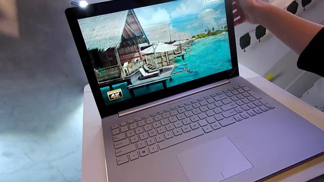 ASUS ZenBook Pro UX501 смотреть онлайн