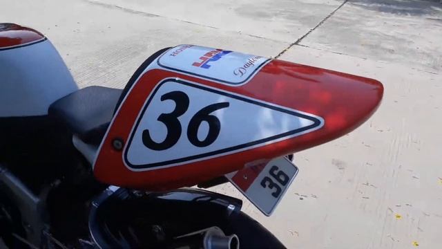 Honda NSR MC 18 Année 1989 смотреть онлайн