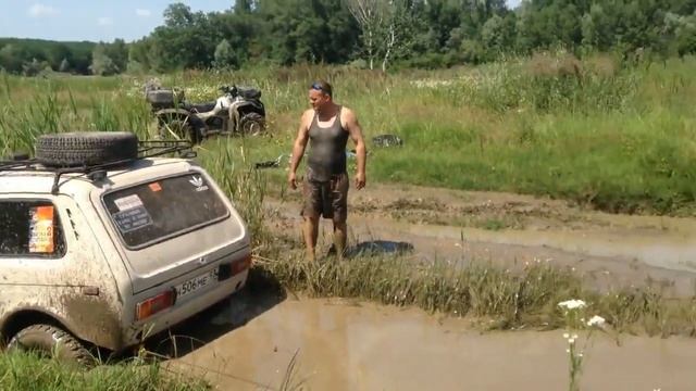 Нива засела в болото/Вытягиваем/Армавир/Лесхоз смотреть онлайн