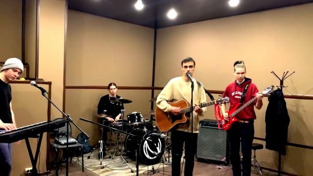НЕ СЕЙЧАС - КВАРТИРА МНОГОЭТАЖКИ | Studio Live смотреть онлайн