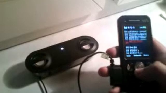 Sony Ericsson W890i z głośnikami Nokia MD-8 смотреть онлайн