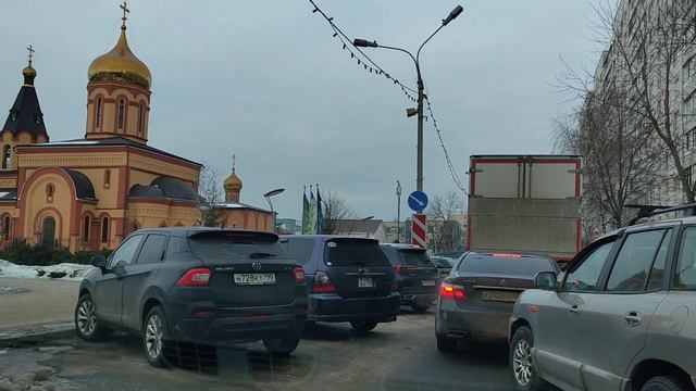 Пробки и днём и ночью.... смотреть онлайн