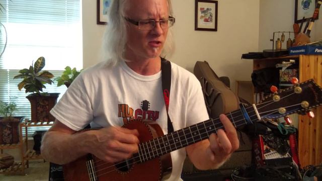 Come And Get Your Love (Redbone ukulele cover) смотреть онлайн