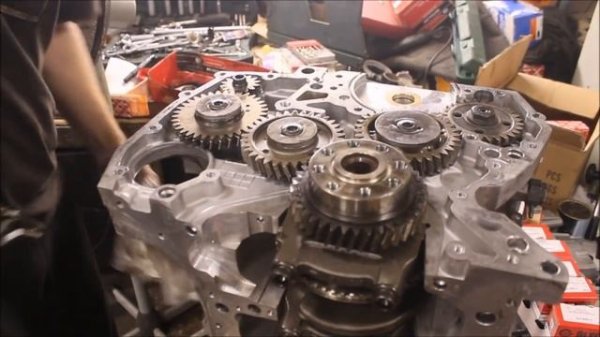 WV TRANSPORTER T-5 2.5 AXD Капитальный ремонт не ремонтируемого  двигателя