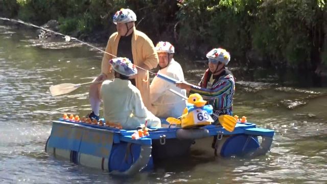Badewannenrennen Würm 2016 - Гонки на ваннах по реке Вюрм 5 смотреть онлайн