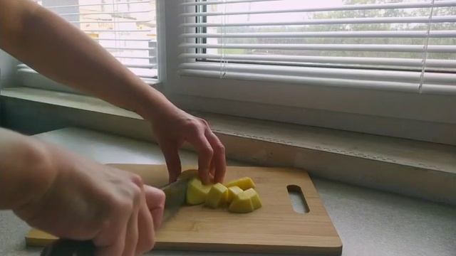 Тушёные шеи индейки с картофелем. смотреть онлайн