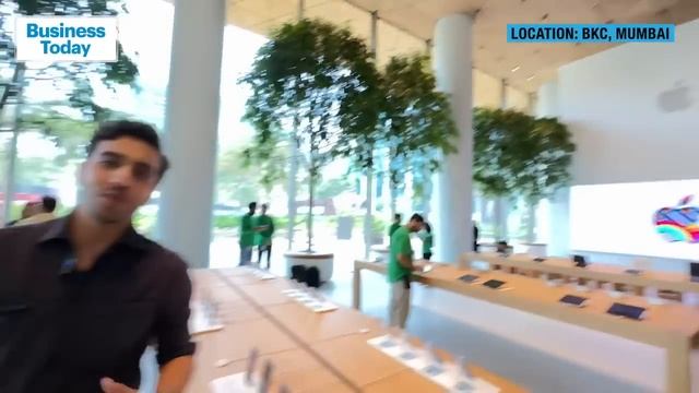 #BTTVExclusive | Inside India's First Apple Store In Mumbai's BKC смотреть онлайн