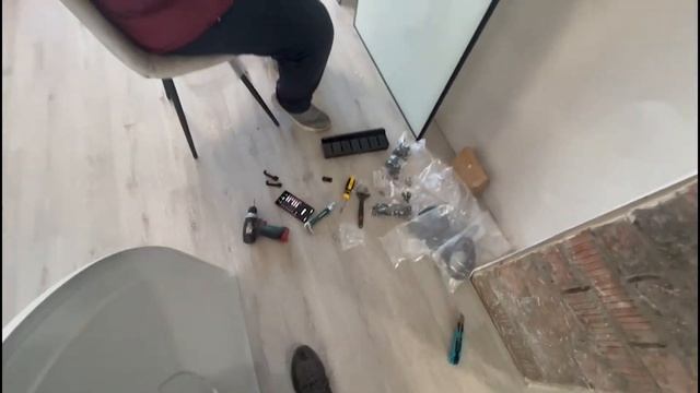 Как выбрать душевую кабинку в квартиру с сантехникой от застройщика. (сборка, монтаж душ-кабины) смотреть онлайн