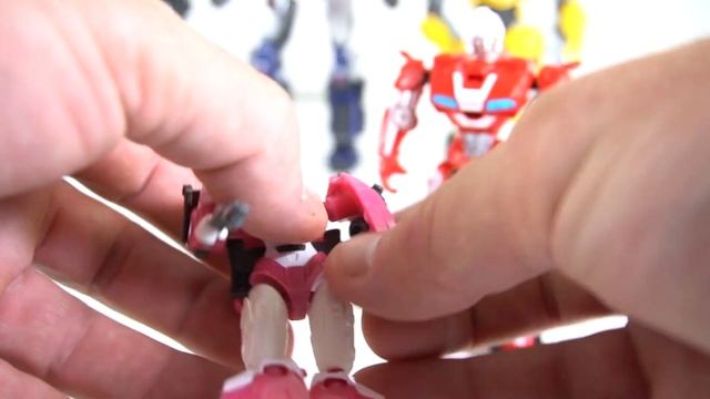 Transformers Arcee vs Dollar Store Arcee Who wins and who breaks? смотреть онлайн