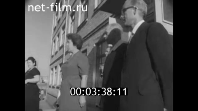 1963г. Саратов. новая школа №103. посёлок Техстекло. смотреть онлайн
