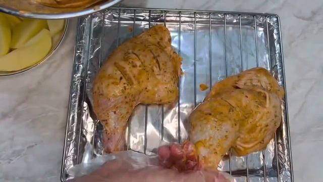 "Это мой любимый рецепт! Курица в духовке! С легкими овощами. рецепт курицы." смотреть онлайн