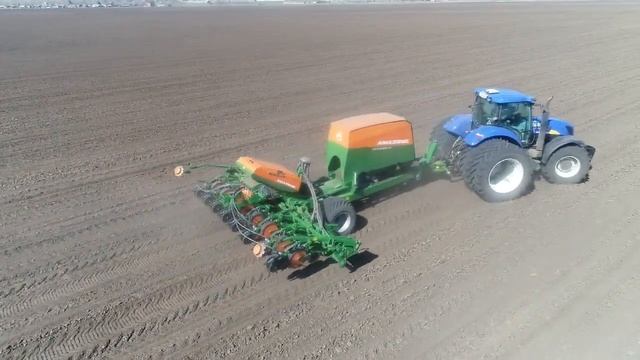 Трактор NewHolland T7060 испытания на Алтайской МИС