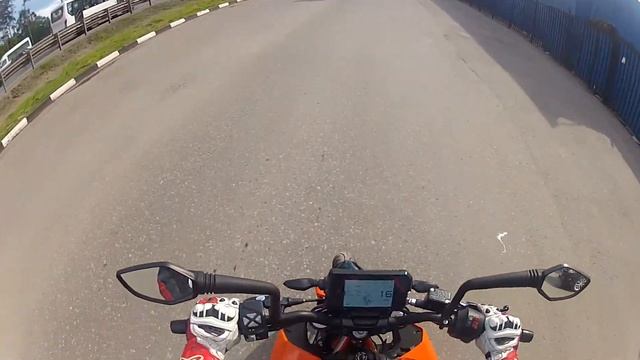 Тест драйв нового КТМ Duke390 2017