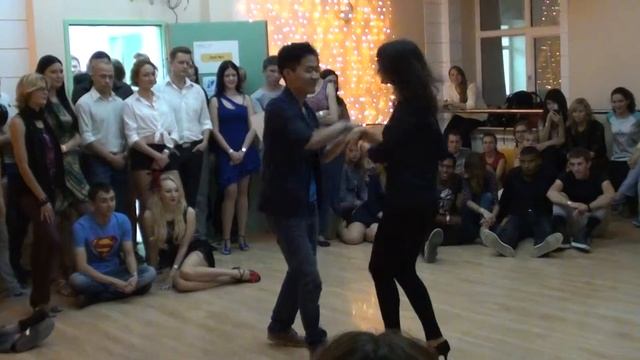 Бачата Баттл Владимир Ким и Мария Слесаревская Москва 11.10.2014 смотреть онлайн