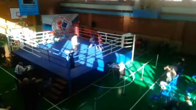 Финал по боксу г.Великие Луки. смотреть онлайн