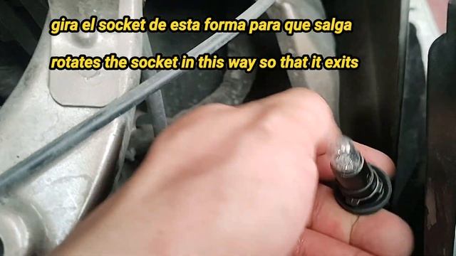 cómo cambiar foco de cuartos bombilla aveo 2019 quitar faro y tips para iluminación interior de led смотреть онлайн