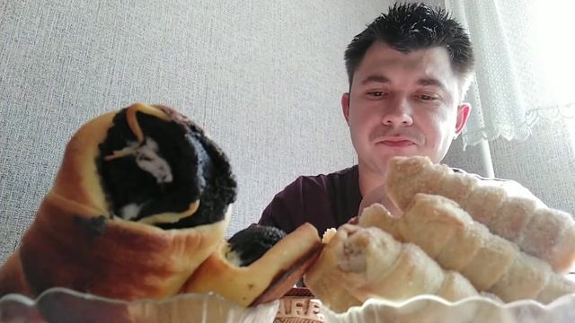 МУКБАНГ/ КОНВЕРТЫ С МАКОМ /СОЧНЫЕ ТРУБОЧКИ/ Кофе / Обжор #MUKBANG смотреть онлайн