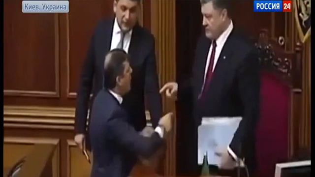 ЛЯШКО ЗАКАТиЛ ИСТЕРИКУ ПОРОШЕНКО смотреть онлайн