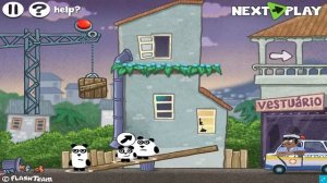 Три панды в Бразилии! 3 Pandes in Brazil! Панды спасают животных и играют в футбол!