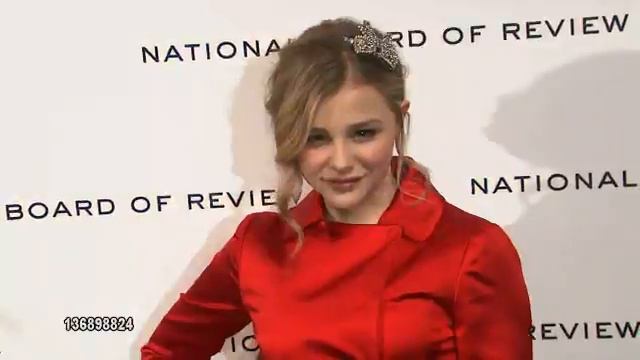 Chloe Grace Moretz at National Board of Review Awards Gala 2 2012 смотреть онлайн