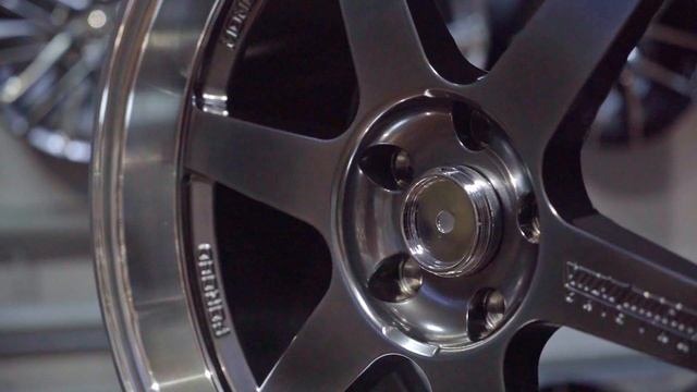 Литые диски стиль TE37V SL R18 9.5J ET20 HB смотреть онлайн