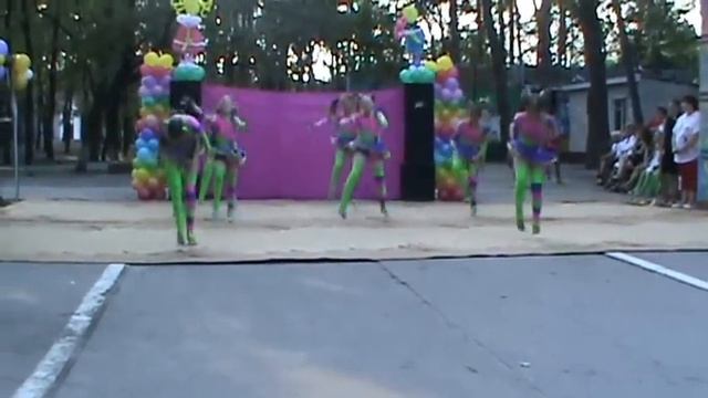 Орленок 2012- Танец "Мы маленькие дети" (закрытие) смотреть онлайн