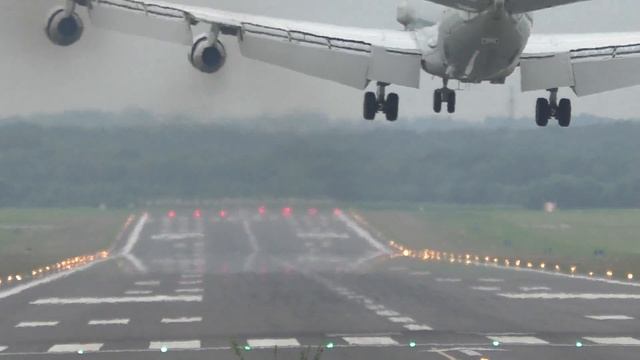 NATO AWACS E-3 Sentry touch&go at GKE смотреть онлайн