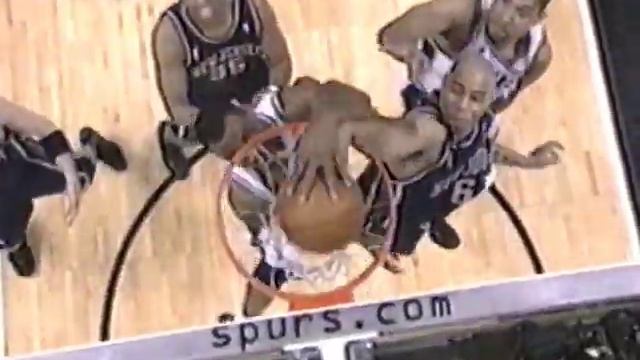 David Robinson's Final Game (13pts, 17reb, 2blk, NBA Championship) смотреть онлайн