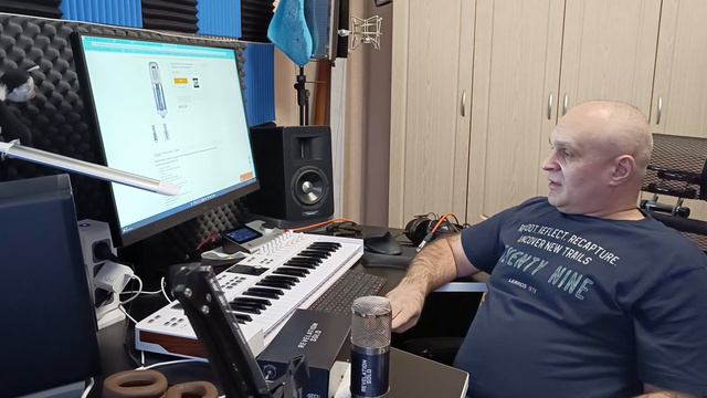 MXL Revelation Solo студийный ламповый микрофон. смотреть онлайн