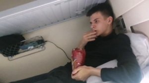 КАК Я ЕХАЛ В АНАПУ НА ВЕРХНЕЙ ПОЛКЕ В ПОЕЗДЕ!