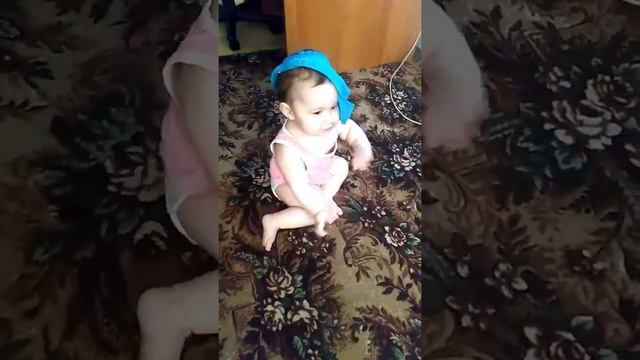 Трусы на голове... смотреть онлайн