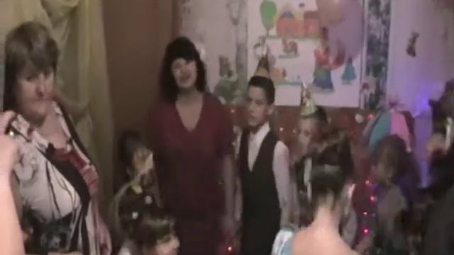 день рождение Алины....танец дружбы смотреть онлайн