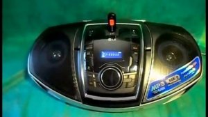 Аудиомагнитола LG SB-74