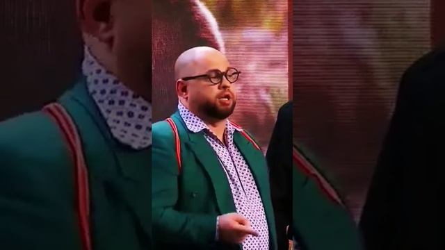 зоопарк😄 #уральскиепельмени #юмор #смех #😂 смотреть онлайн