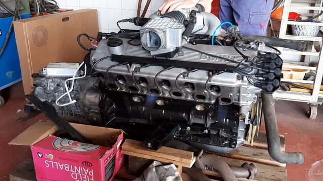 Bmw M30B35 engine first start 3,5l e34 e30 смотреть онлайн