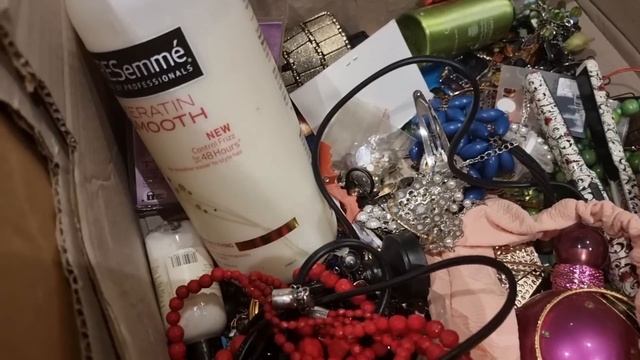 Нашла на свалке две коробки .Открыла ,чуть не упала .Это надо видеть ! Обзор находок  Элла Австрали