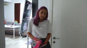 ВЫГНАЛИ С УРОКА! Теперь Амельке придётся списывать у одноклассниц! А Леона все испортила!